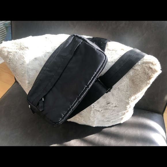 Meet your Posher, Sandra - Picture 4 of 14